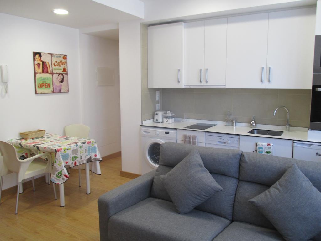 Apartamentos Grosen San Sebastián Szoba fotó